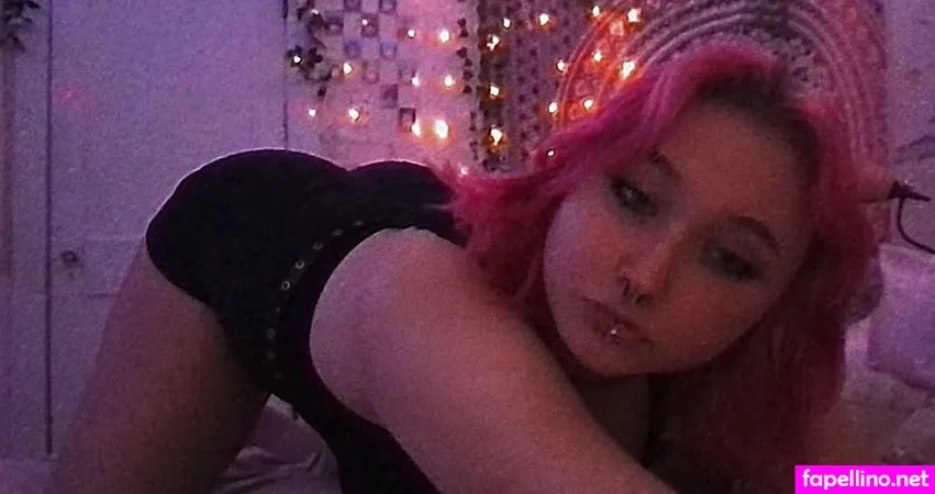 Mxwuni OnlyFans Thumbnail #BleJrdra0L