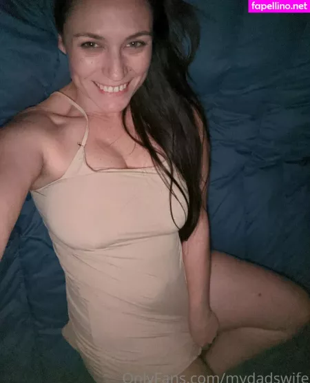My Dads Wife OnlyFans Thumbnail #4hyXCF06G5