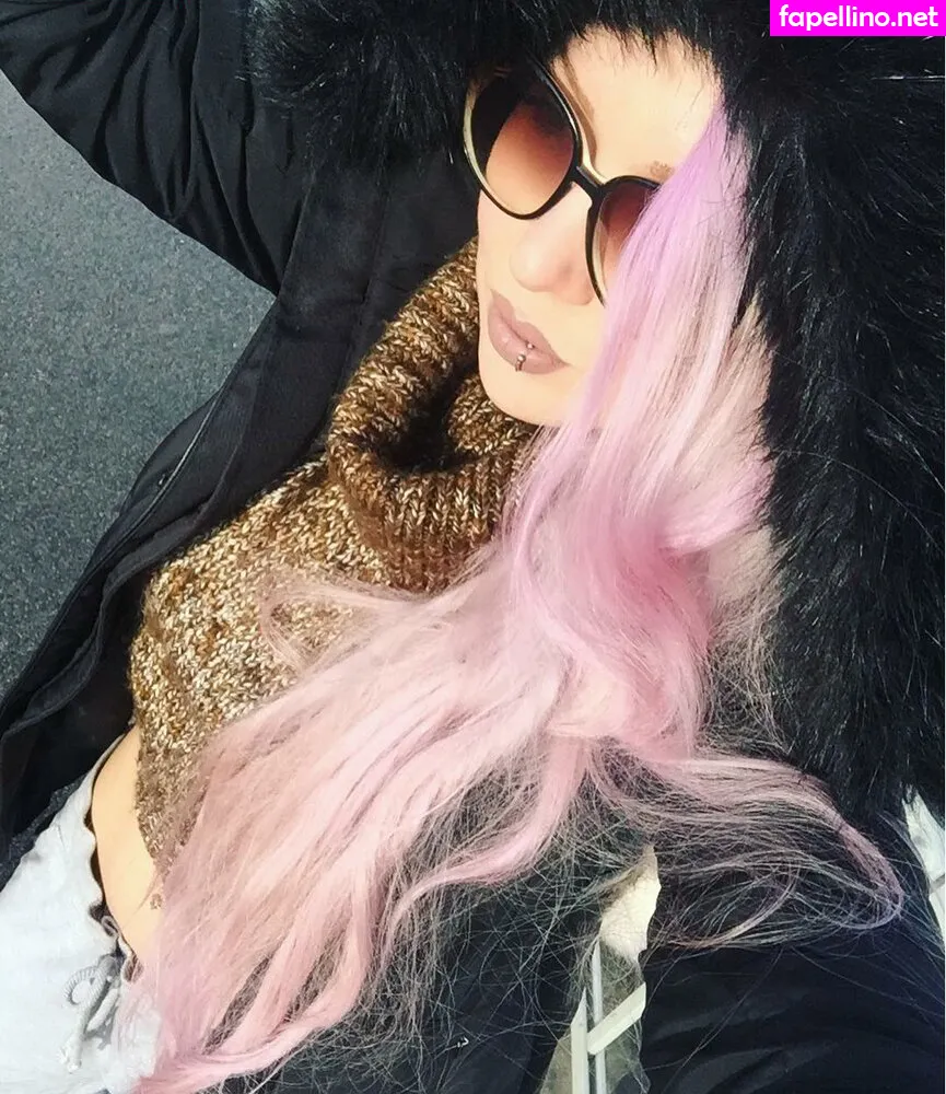 Mylittlevronie, Vronie666 Nude Leaked OnlyFans Photo #QLx4RIYaTJ