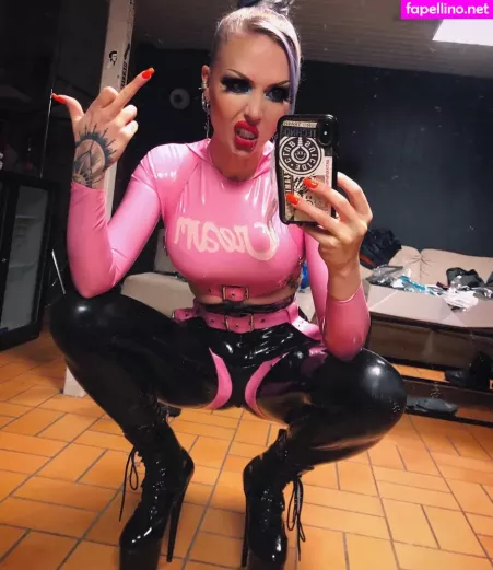 My Little Vronie OnlyFans Thumbnail #f9kpYk3G2W