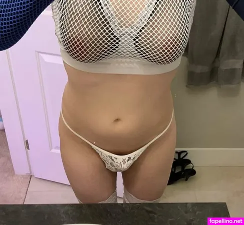 Mya Freya OnlyFans Thumbnail #Downr9OI4R