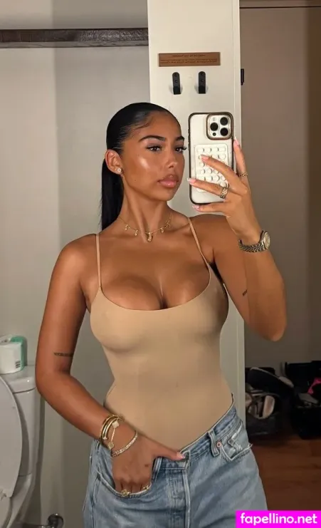 Mya Mills OnlyFans Thumbnail #i77UNm6Alb