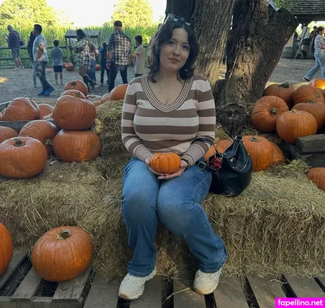 Mya The Papaya OnlyFans Thumbnail #vGsomLU1Bv