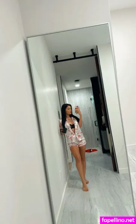 Myabernal OnlyFans Thumbnail #VVJdXFRSB3