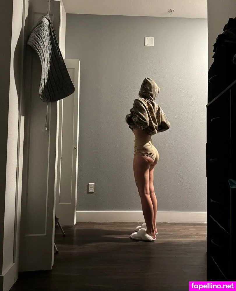 missmyarose, myamissrose Nude Leaked OnlyFans Photo #V0hHWH27Q0