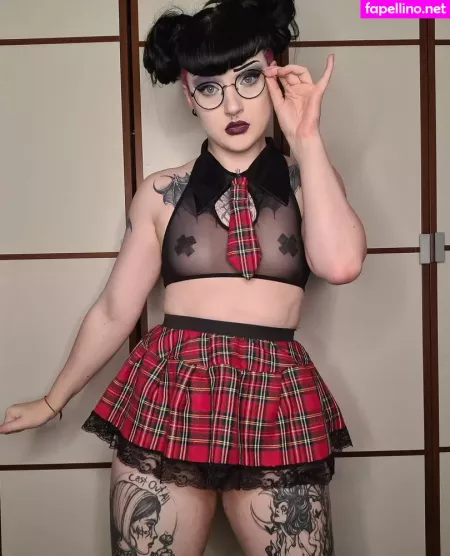 Mybeautifulnightmare OnlyFans Thumbnail #MMWmAfwbYn