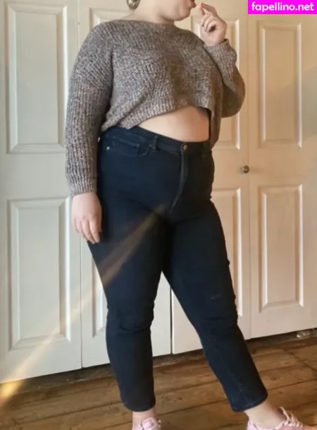 Myfatblondegf OnlyFans Thumbnail #kTqrRqDOcU