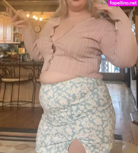 Myfatblondegf OnlyFans Thumbnail #udRArD1uV7