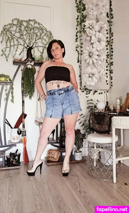 Mygoddesswitch2 OnlyFans Thumbnail #Z4bzSFgO8M