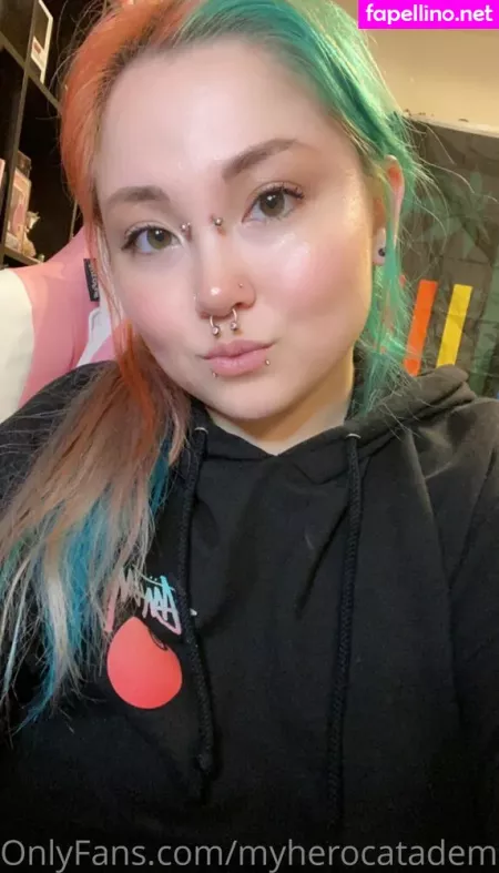 Myherocatademiafree OnlyFans Thumbnail #TZ7eo1oOoB