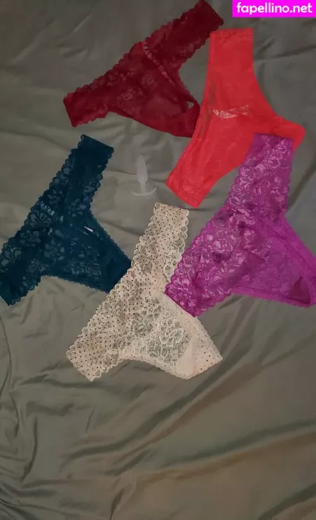 Myhusbandsmistress OnlyFans Thumbnail #OHoQ4AzSko