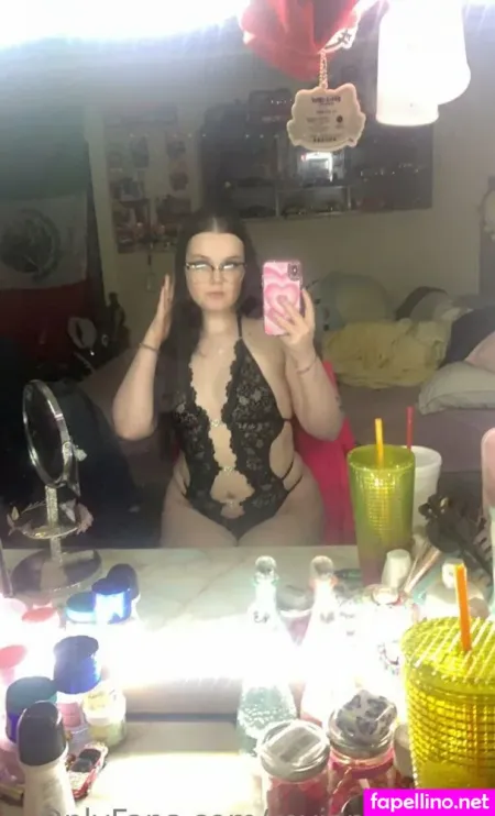 Myia Martinez OnlyFans Thumbnail #kGwB5UsIMI