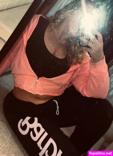 Mylfymomi OnlyFans Thumbnail #I9GTo3Vnpo