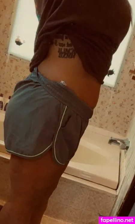 Mylfymomi OnlyFans Thumbnail #dPb6snFBZi