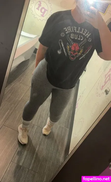 Mylfymomi OnlyFans Thumbnail #wGGkjFUmp8