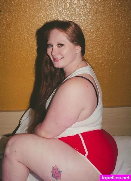 Myliemoore OnlyFans Thumbnail #p8FwCJeD3F