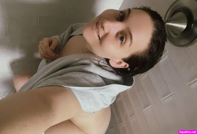 Mylittlepage 5 OnlyFans Thumbnail #a5BKU3TasE