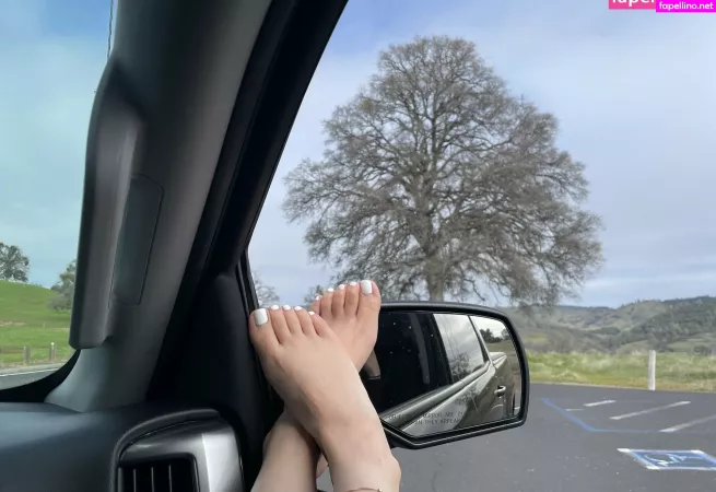 Mylittletoes93 OnlyFans Thumbnail #8GI9UK3YAL