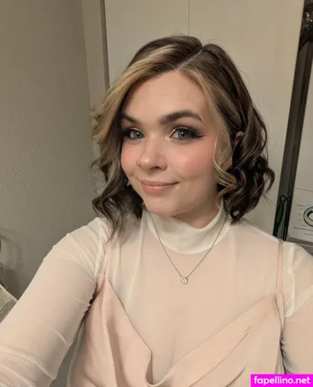 Mylovemaeve OnlyFans Thumbnail #2wXSqFHUuL