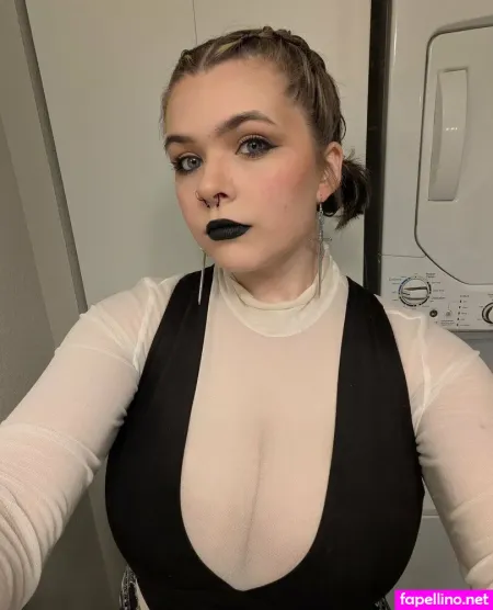 Mylovemaeve OnlyFans Thumbnail #U6aU8sSVeu