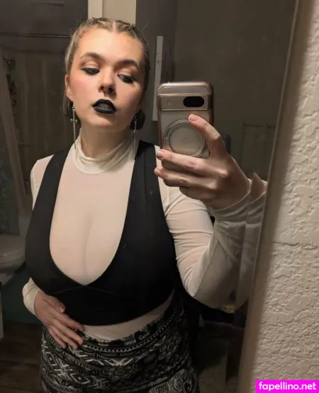 Mylovemaeve OnlyFans Thumbnail #awidJgqJ9V