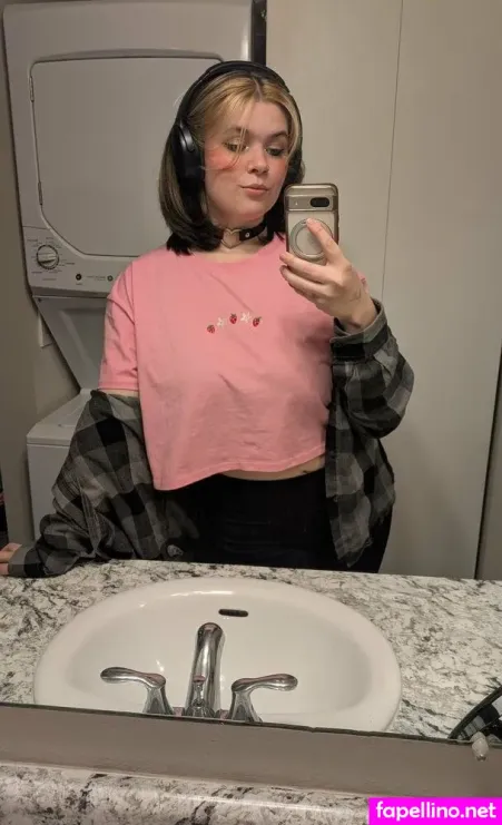 Mylovemaeve OnlyFans Thumbnail #gNmFSZD6vY