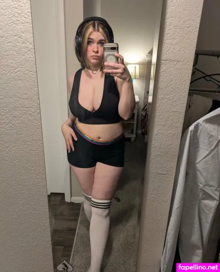 Mylovemaeve OnlyFans Thumbnail #hfdzUz5jmK
