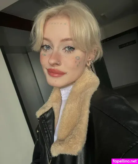 Mymelissa OnlyFans Thumbnail #HWiZw9UCol