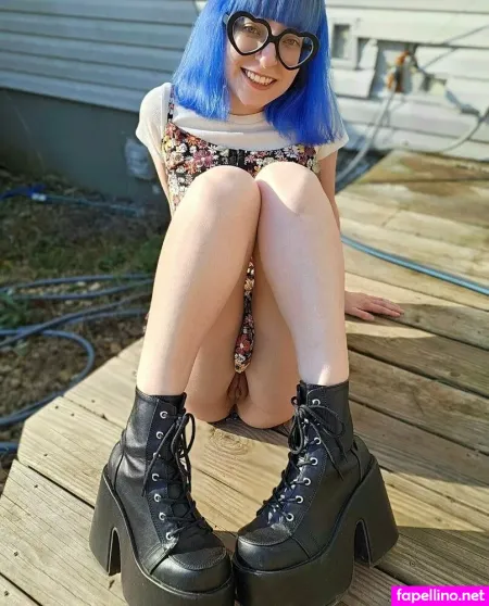 Mymindbreaks 8 OnlyFans Thumbnail #rw2G4zTCrO