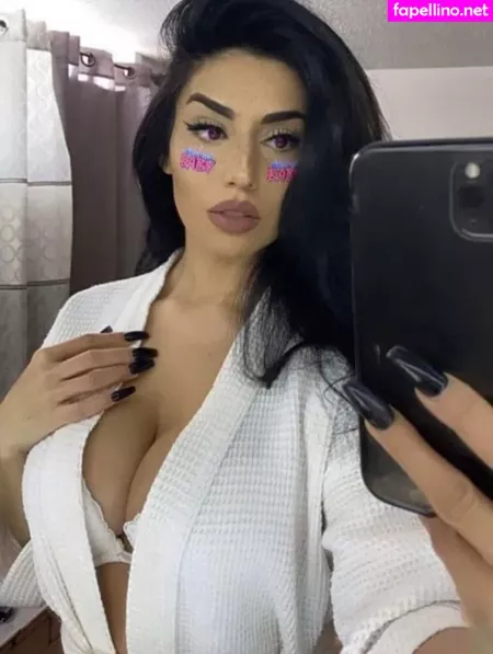 Mynameiszaraaa OnlyFans Thumbnail #F4Vrazonxi