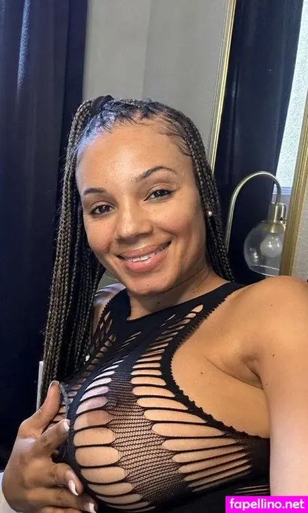 Myonnathegod OnlyFans Thumbnail #G9El1ai5kH