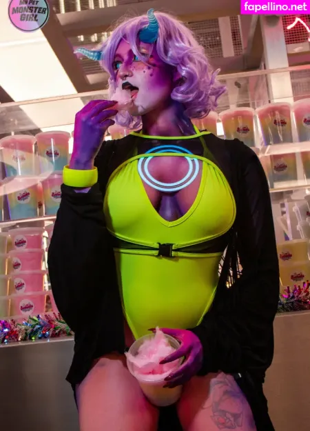 Mypetmonstergirl OnlyFans Thumbnail #t2SpMORCoF