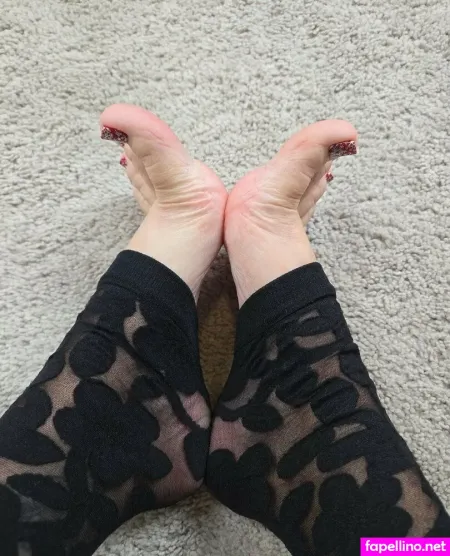 Myprettyfeet8 OnlyFans Thumbnail #Q3iRtaSQ2O