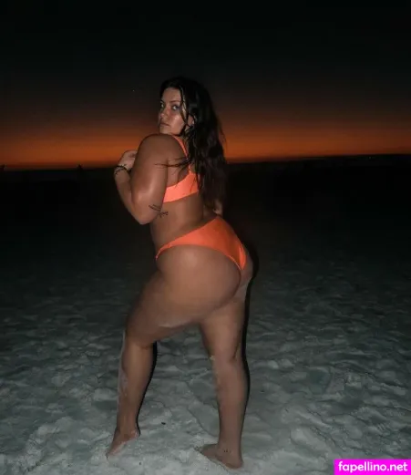 Myra Lynn OnlyFans Thumbnail #1dCZoTly8X