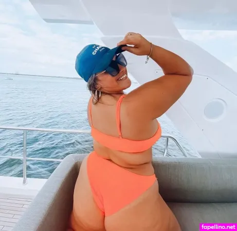 Myra Lynn OnlyFans Thumbnail #kVHhXU7Vf4