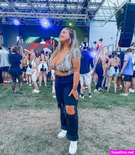 Myra Lynn OnlyFans Thumbnail #yqo4K9SmJC