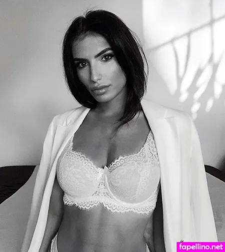 Myra Ric OnlyFans Thumbnail #df6HHP2JgI