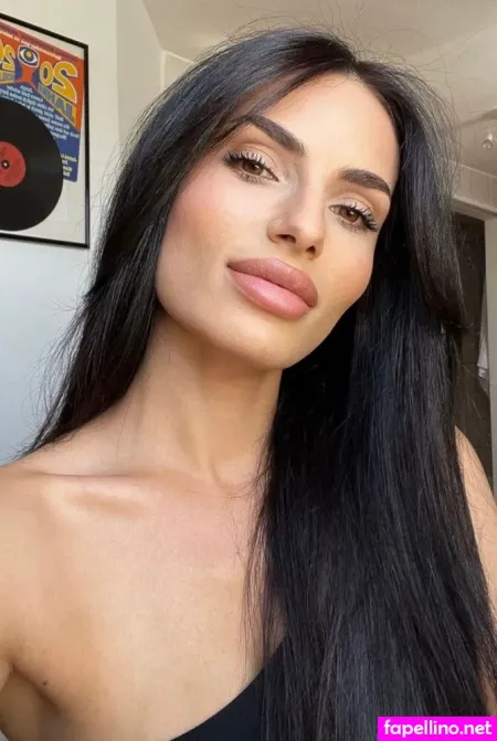 Myra Ric OnlyFans Thumbnail #if2DPbT2A9