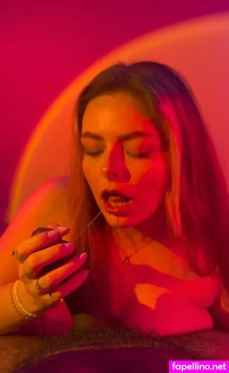 Myrealgirlfriendfree OnlyFans Thumbnail #d3aW9j1W3a