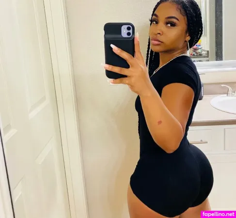 Myreshious OnlyFans Thumbnail #s96mw9Rh7P