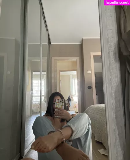 Myriam Sava OnlyFans Thumbnail #wJxzyxhojH