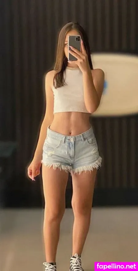 Myrjulia OnlyFans Thumbnail #KVq8o5VUVR