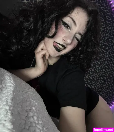 Myrteya OnlyFans Thumbnail #nHazJi0ZBB