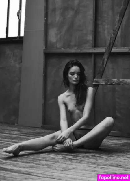 Myrtille Revemont OnlyFans Thumbnail #rXCWIMccQL