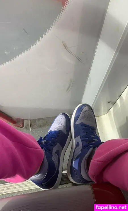 Mysecret Feet OnlyFans Thumbnail #4Wp9jxrsAu