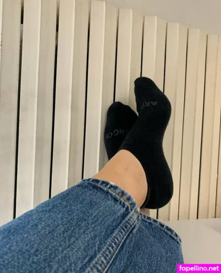 Mysecret Feet OnlyFans Thumbnail #KLmqyWML0T