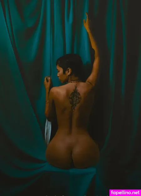 Mysecretdiary OnlyFans Thumbnail #LaQnhr8bFw