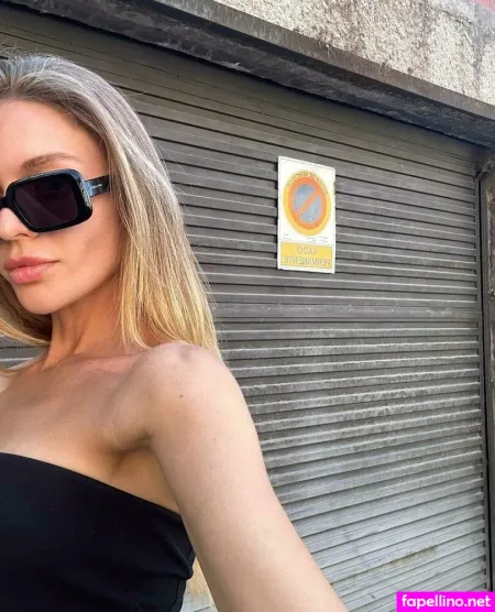 Mysterious Lady OnlyFans Thumbnail #RcR0in3yBo