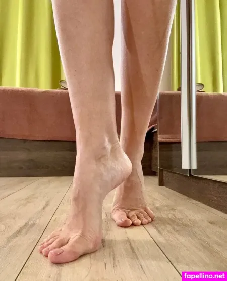 Mysteriousmissred OnlyFans Thumbnail #33GCxjXuV9