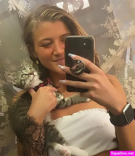 Mystickittenn OnlyFans Thumbnail #GsXdbHOlsN